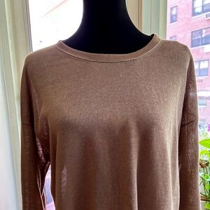Peserico 3/4 sleeve summer weight sweater with gold chain trim, tax size 44